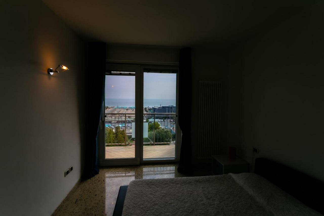 Le Murrine Frontemare Apartment Seaview Sottomarina Exterior foto